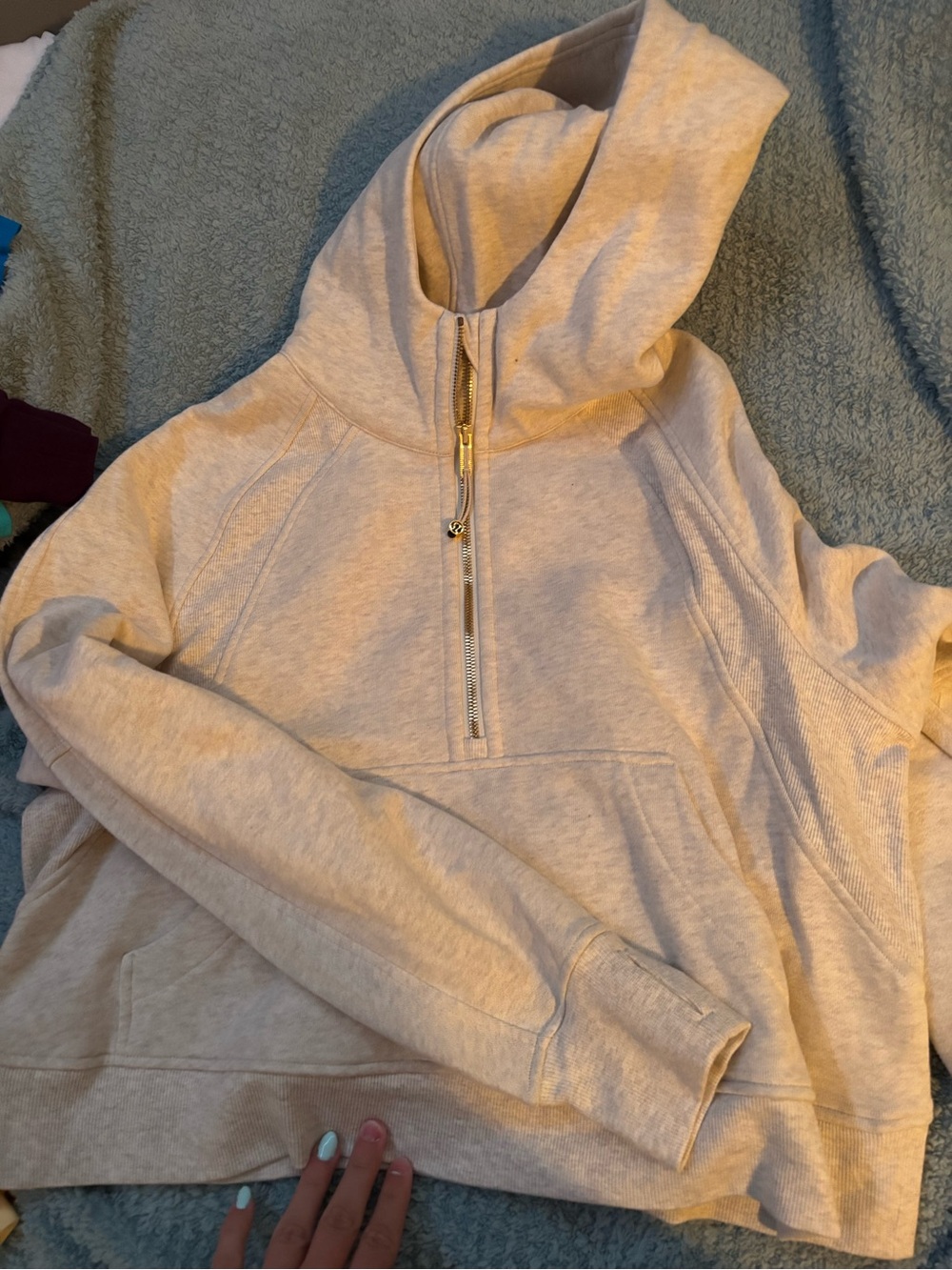 lululemon athletica Light Beige Half-Zip Cowl Pullover